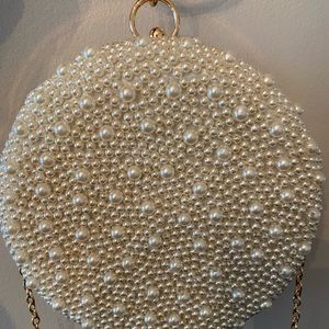 Perfect Wedding Purse! Pearl & gold Handbag